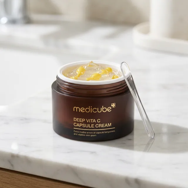 Medicube Deep Vita C Golden Capsule hidratante facial